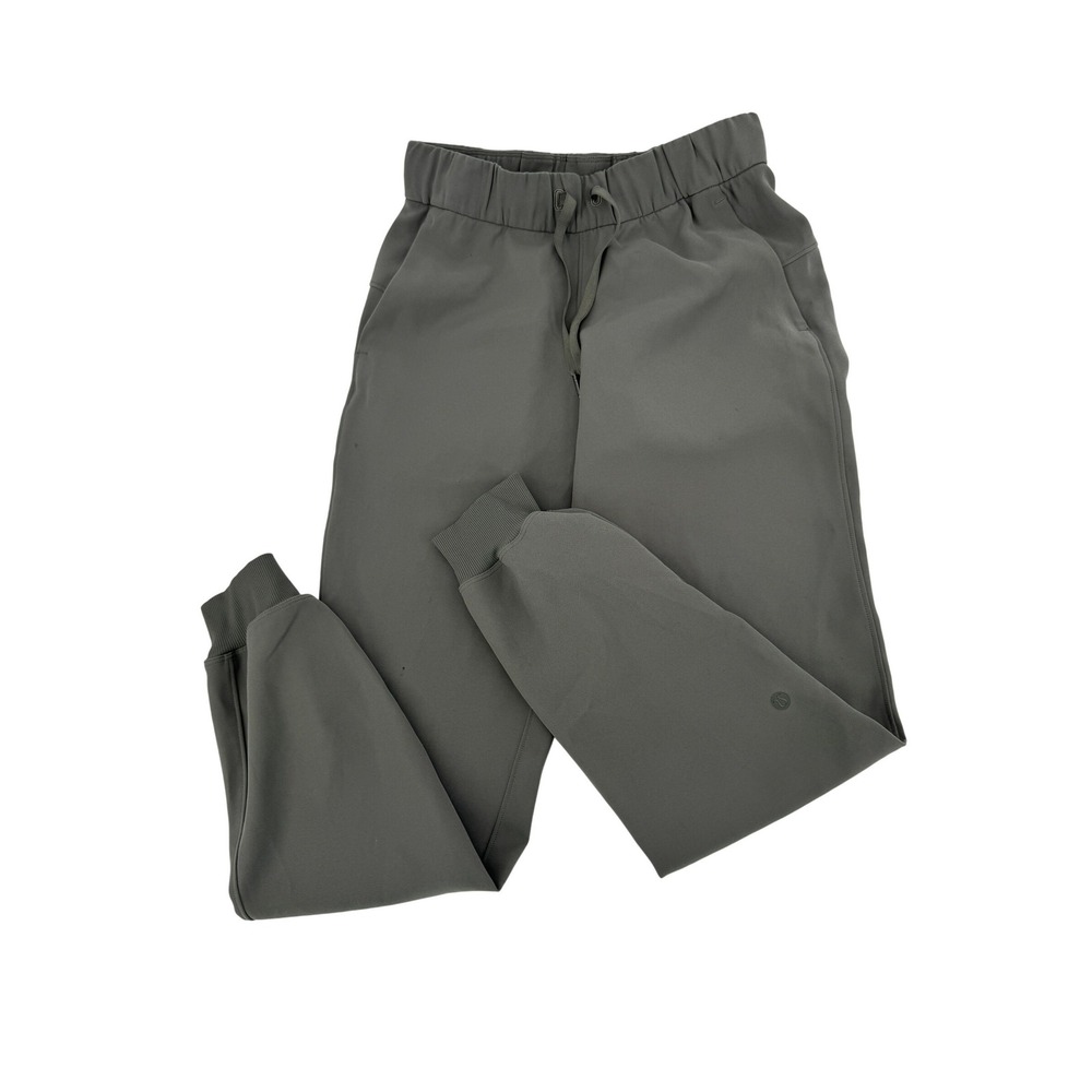 Lululemon On the Fly Jogger Women 2 Sage Grey 7/8 Length Relaxed Activewear